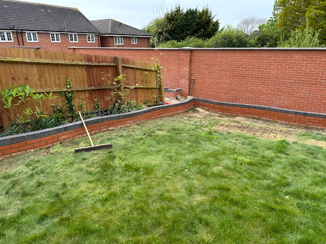 Garden Wall and Retaining Wall